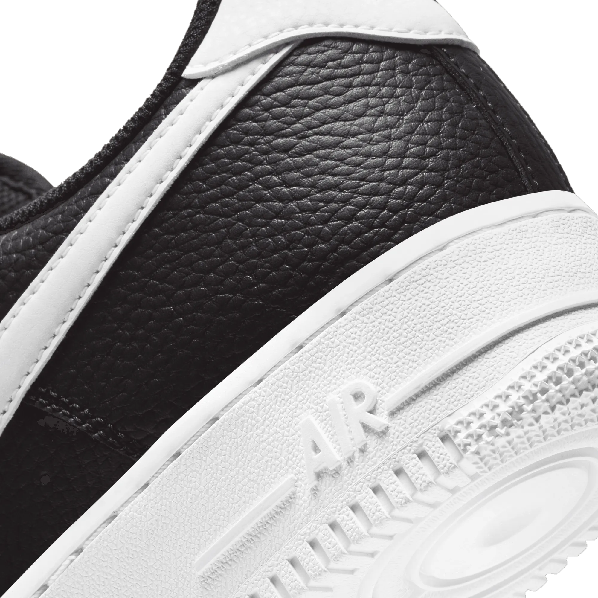 Nike Men's Air Force 1 '07 Shoes