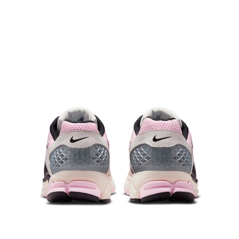 Nike Men's Zoom Vomero 5 Shoes