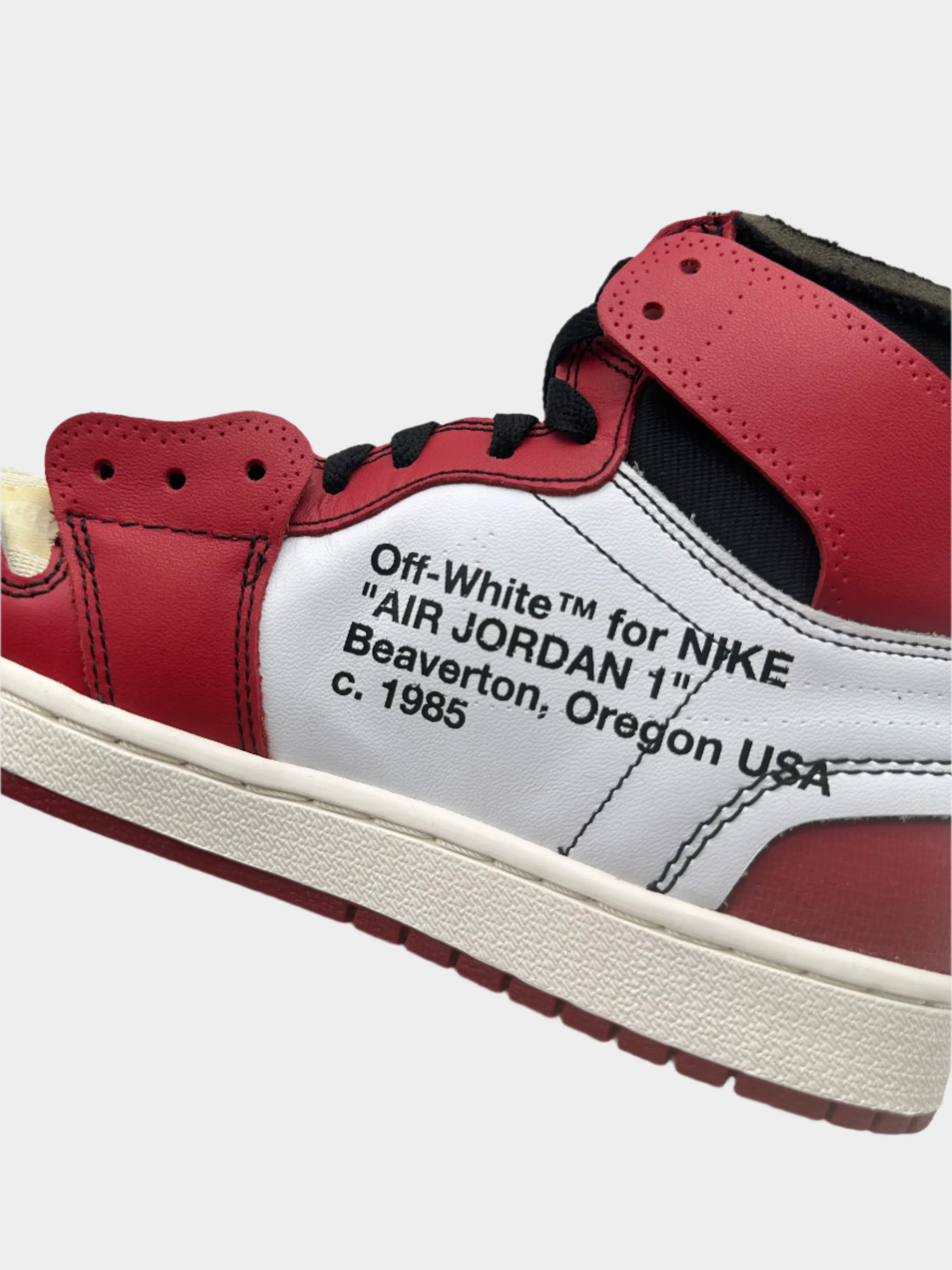Sneakers Off-White X Nike Air Jordan 1 Chicago