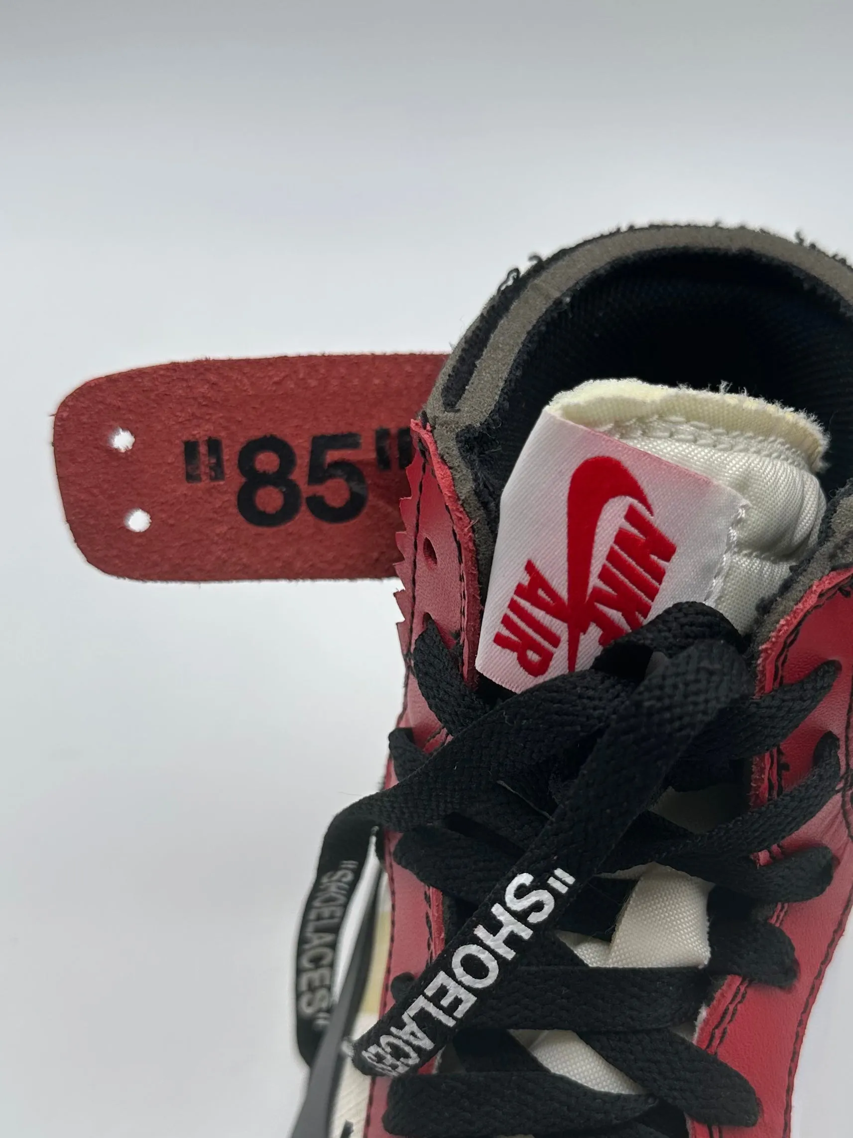 Sneakers Off-White X Nike Air Jordan 1 Chicago