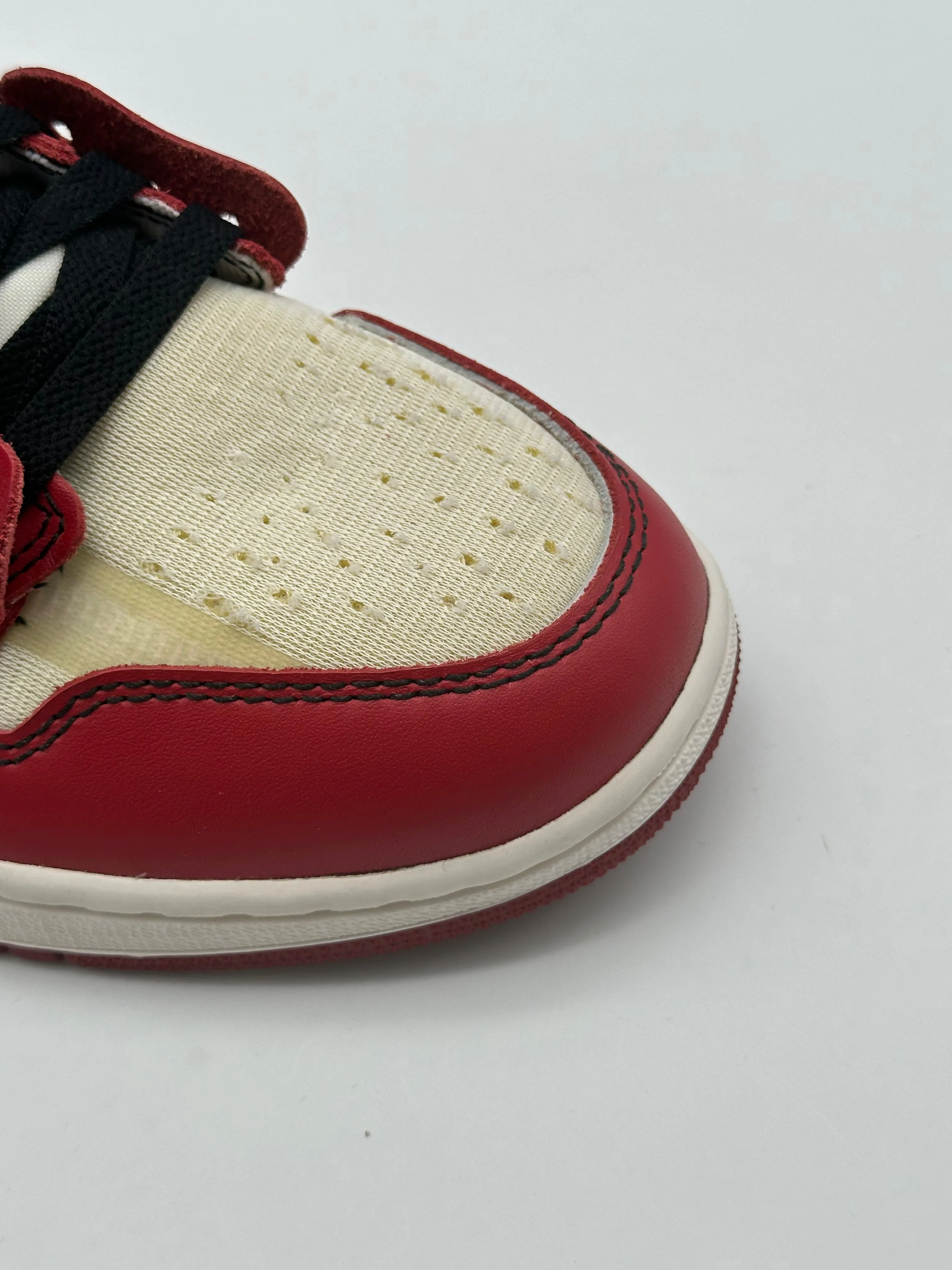 Sneakers Off-White X Nike Air Jordan 1 Chicago